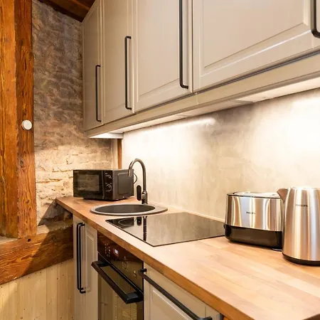 Hilltop - Old Town Kuninga Tallinn