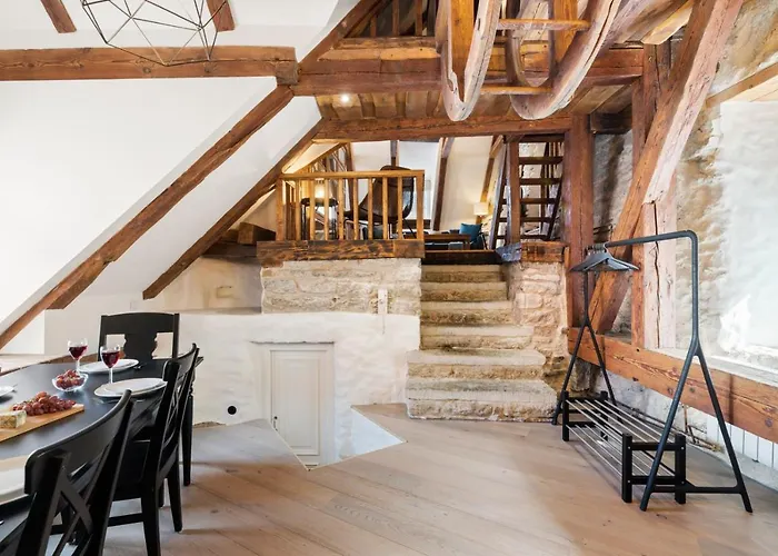 Апартаменти Hilltop - Old Town Kuninga Таллінн