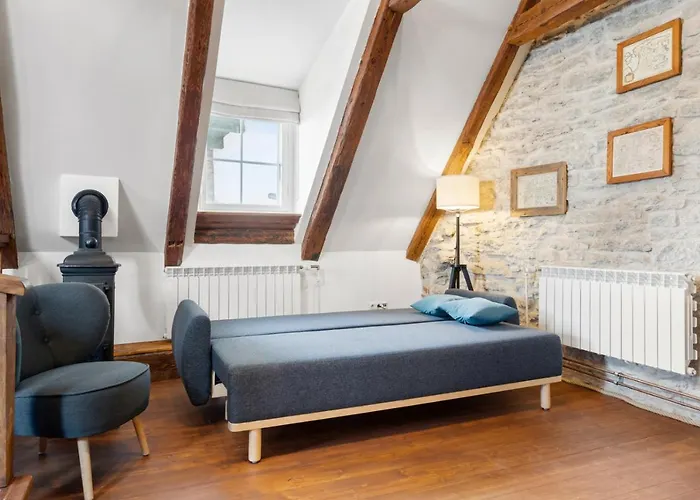 Hilltop - Old Town Kuninga Таллінн