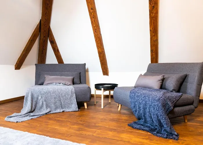 Hilltop - Old Town Kuninga *